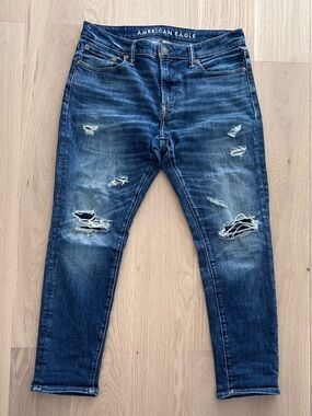 Men’s American Eagle Athletic Skinny Distressed Airflex Jeans - Size 33x30